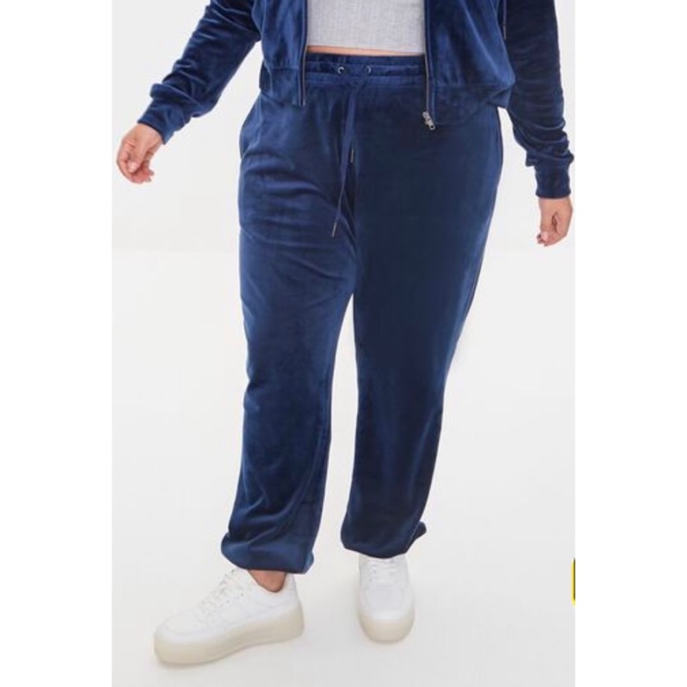 Forever 21 NWT Women's Plus Size 2X Velour Drawstring Navy Blue Joggers Pockets